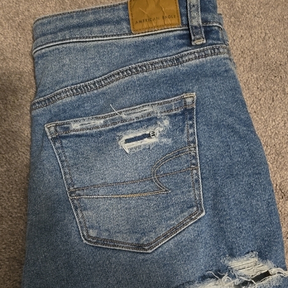 Distressed Blue Jeans - Picture 2 of 4